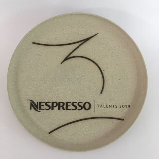 Claire Lippmann - Cerámica de Alta Temperatura, torno, vidriado y óxido.