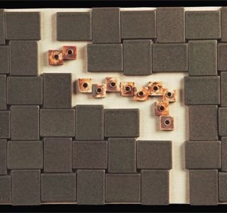 Claire Lippmann - Cerámica de Alta Temperatura, placas, óxidos, esmalte vidriado.