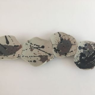 Claire Lippmann - Cerámica de alta temperatura, torno, vidriado.