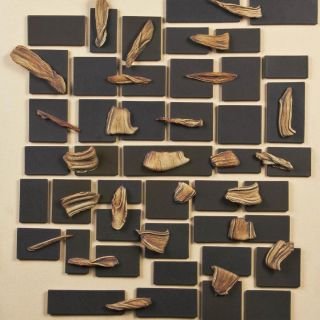 Claire Lippmann - Cerámica de Alta Temperatura, torno, pastillaje, óxidos, esmalte, sobre algodón.