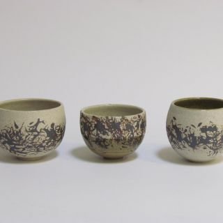 Claire Lippmann - Cerámica de Alta Temperatura, torno, esmalte vidriado.