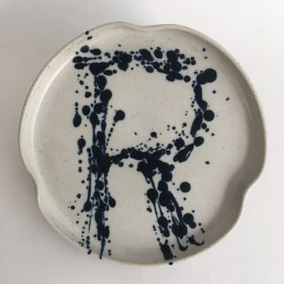 Claire Lippmann - Cerámica de alta temperatura, torno, vidriado.