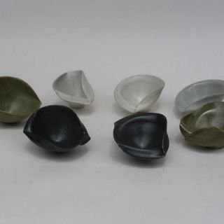 Claire Lippmann - Cerámica de alta temperatura, torno, esmalte vidriado.