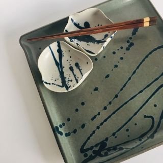 Claire Lippmann - Cerámica de alta temperatura, torno, vidriado.